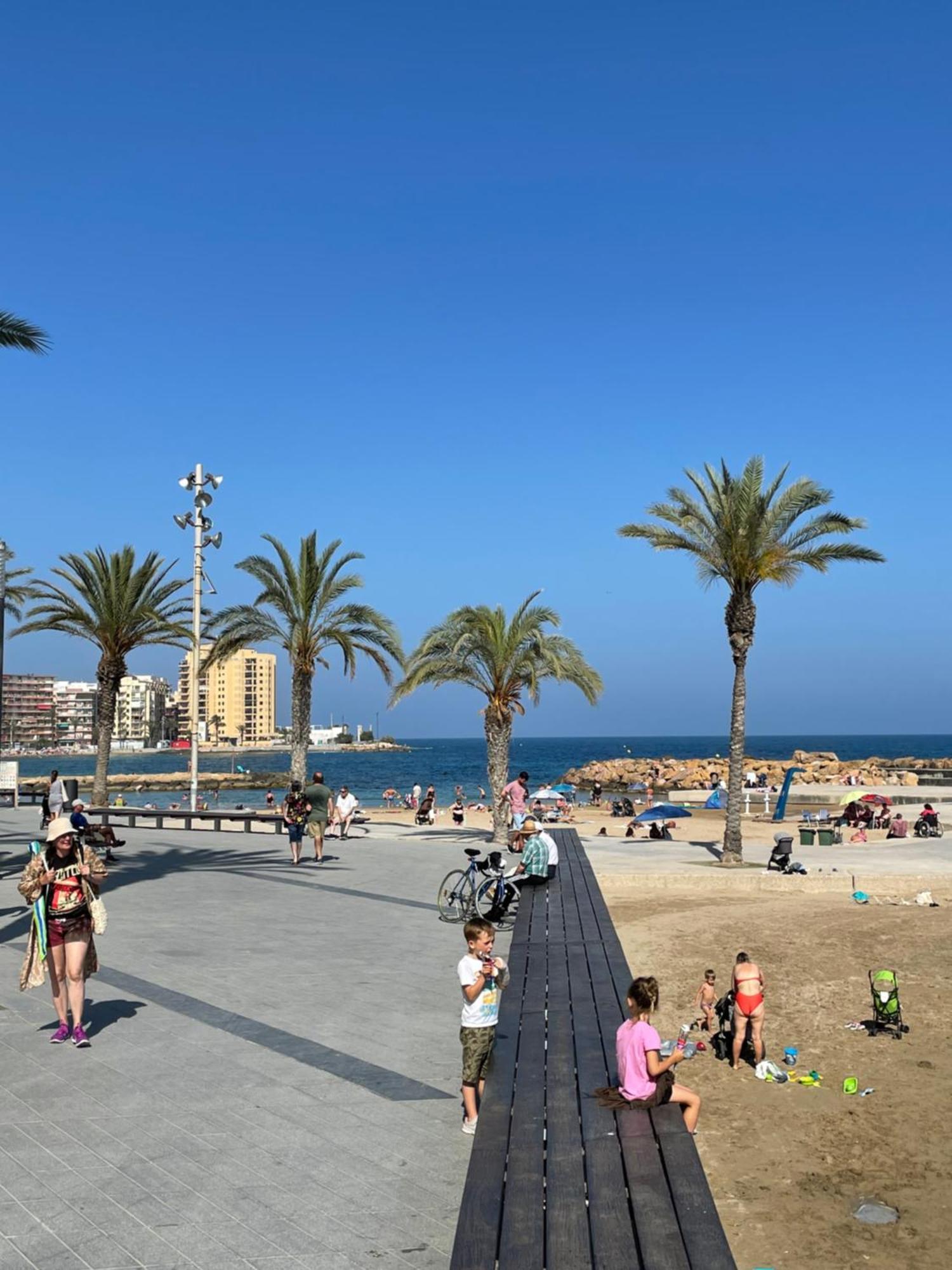 Superior La Playa! 3 Bedrooms! 2 Baths! Air Condition! Side Sea View! トレビエハ エクステリア 写真