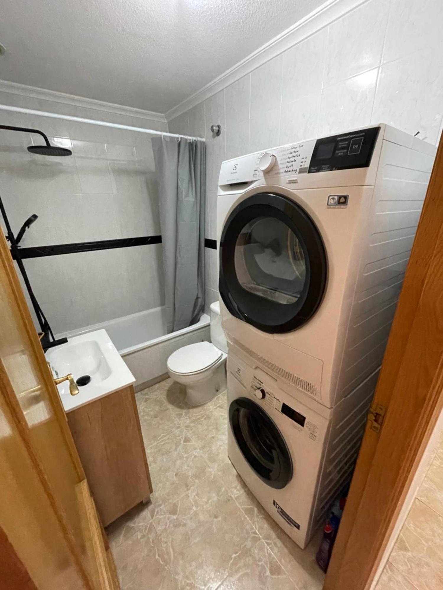 Superior La Playa! 3 Bedrooms! 2 Baths! Air Condition! Side Sea View! トレビエハ エクステリア 写真